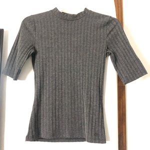 Small grey Holister top and ribbed shirt